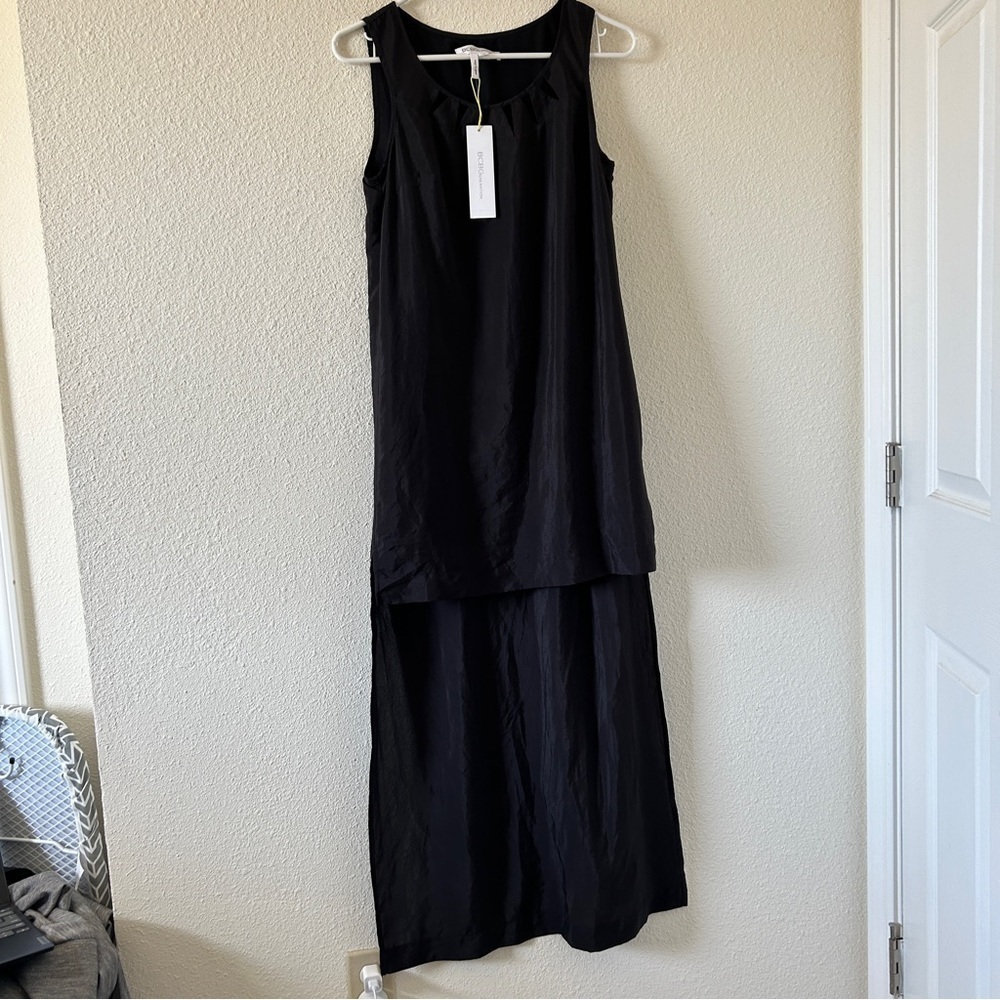 BCBG Women’s Tunic XS Black NWT High Low Sleeveless Contemporary Boho